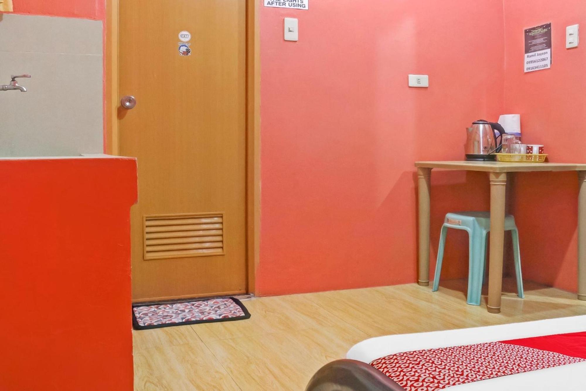 Solanos Transient House Hotel Pasay Exterior foto